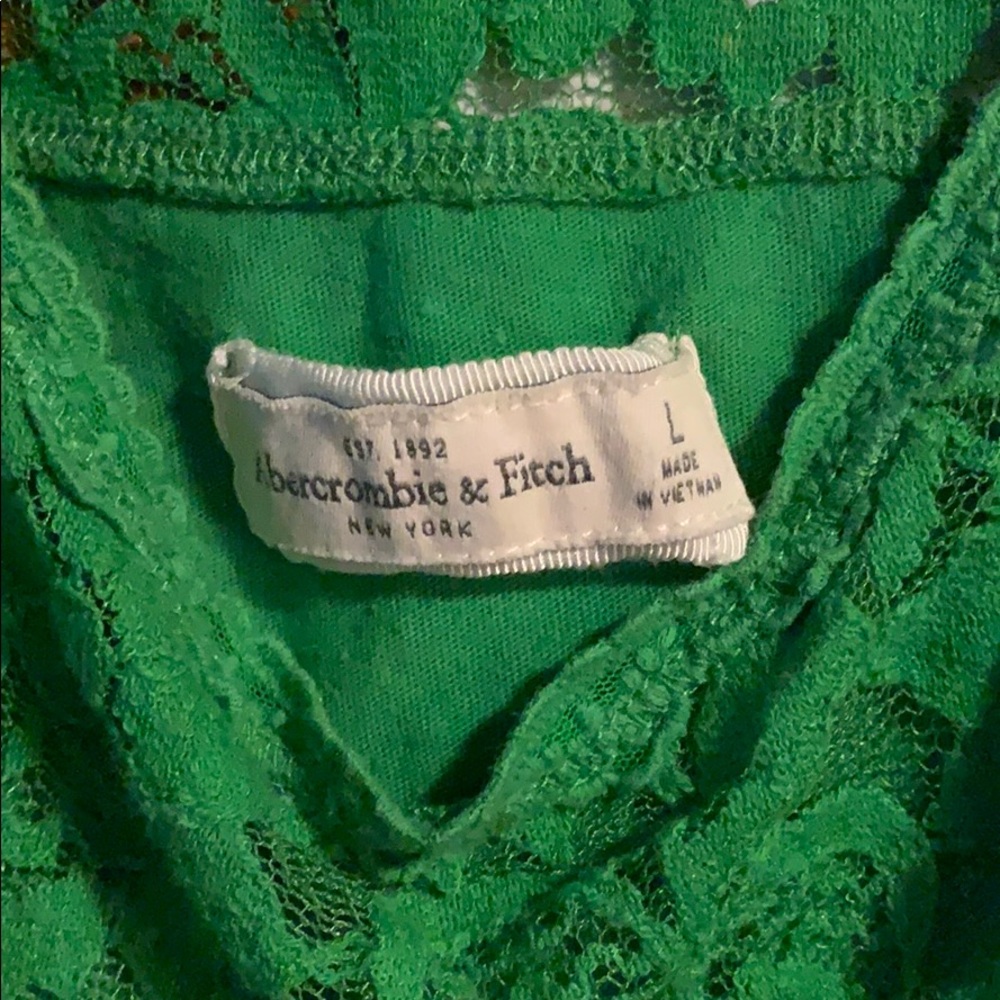Green Ruffled Tanktop - Picture 3 of 3